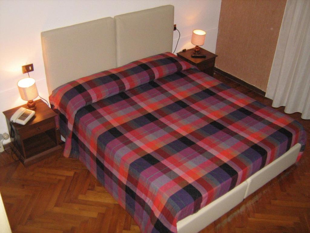 Hotel Da Cesare Стреза Екстер'єр фото